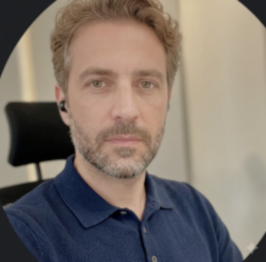 صورة احد العملاء